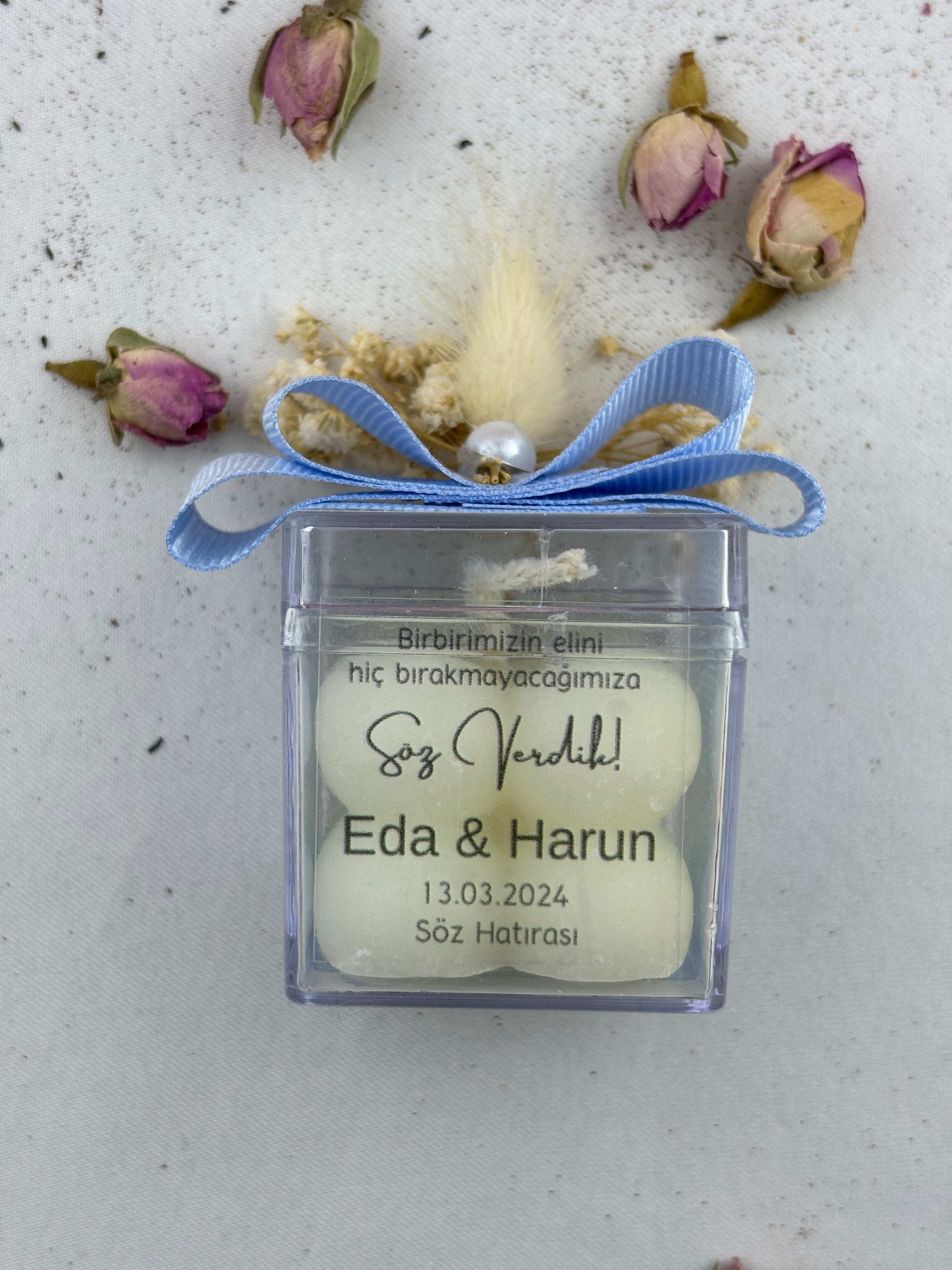 Mika Boxed Bubble Candle Verlobungsgeschenk