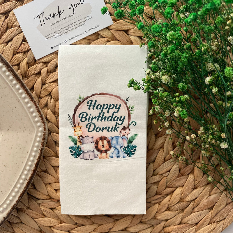 Ahşap Zeminli Safari Hayvanlı Happy Birthday kişiye özel isimli peçete, düğün ve nişan için 20'li paket