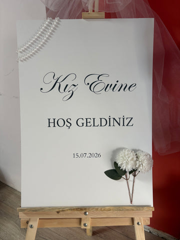 Kız Evine Hoş Geldiniz Panosu